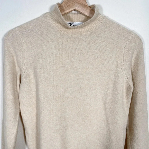 🌟✨2  for $40✨🌟 ZARA | IVORY SWEATER - Picture 5 of 14